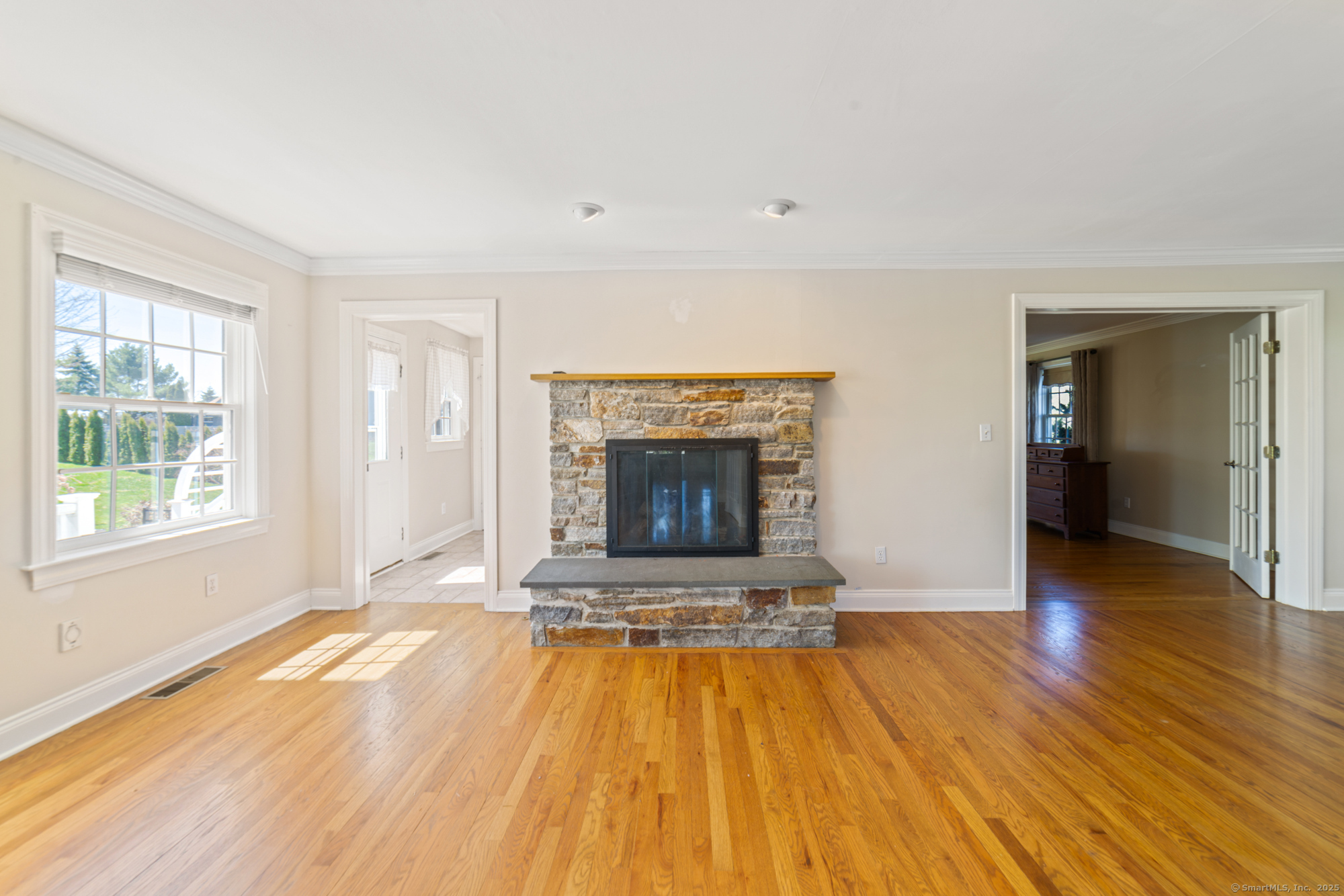 569 Lake Winnemaug, Watertown, Connecticut 06795