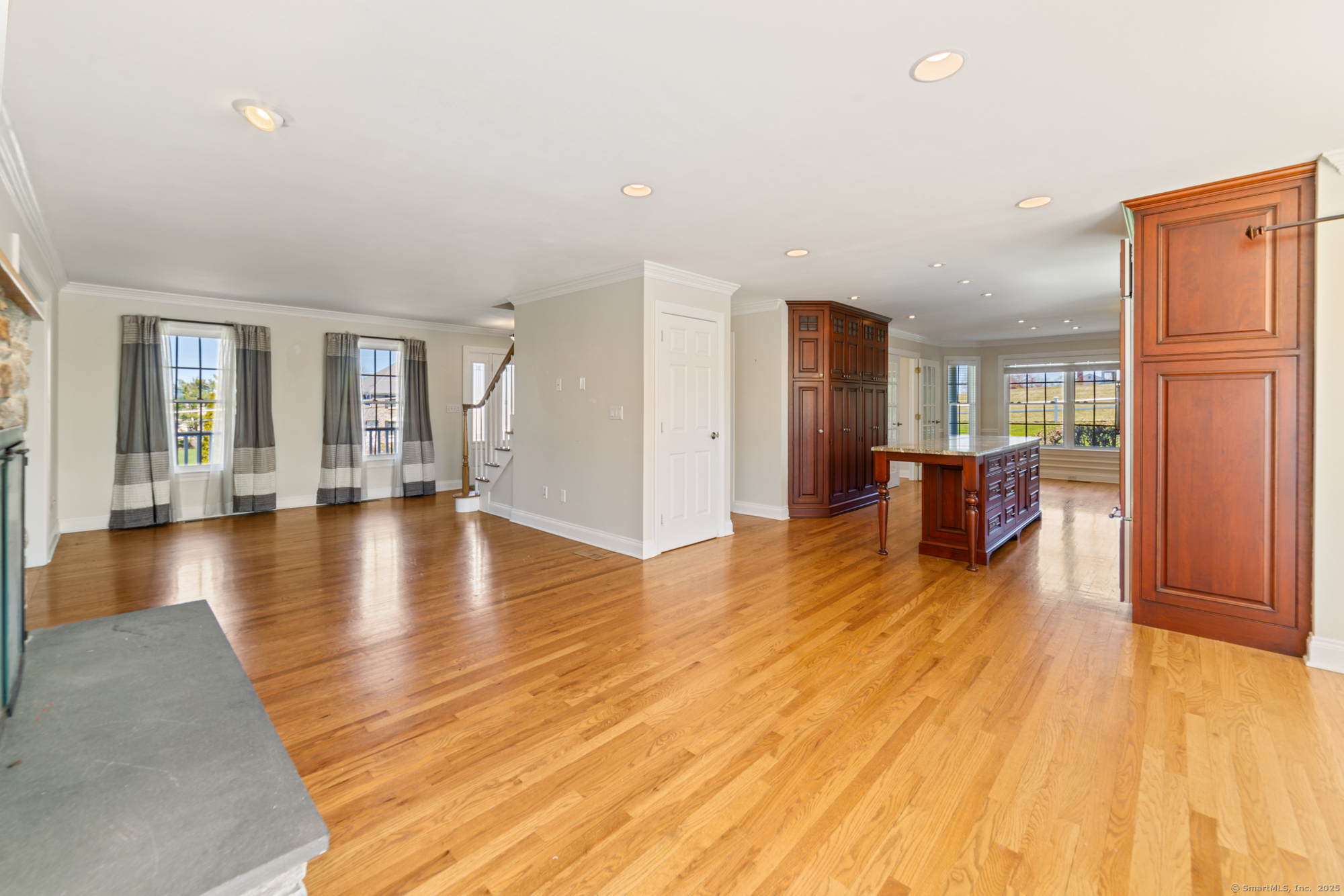 569 Lake Winnemaug, Watertown, Connecticut 06795