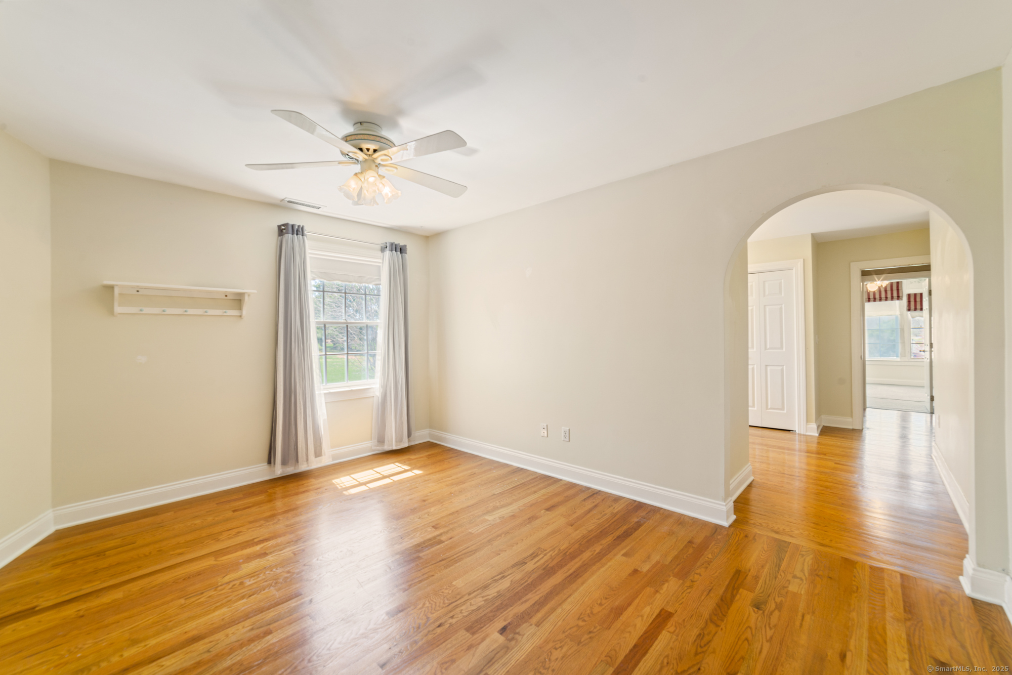 569 Lake Winnemaug, Watertown, Connecticut 06795