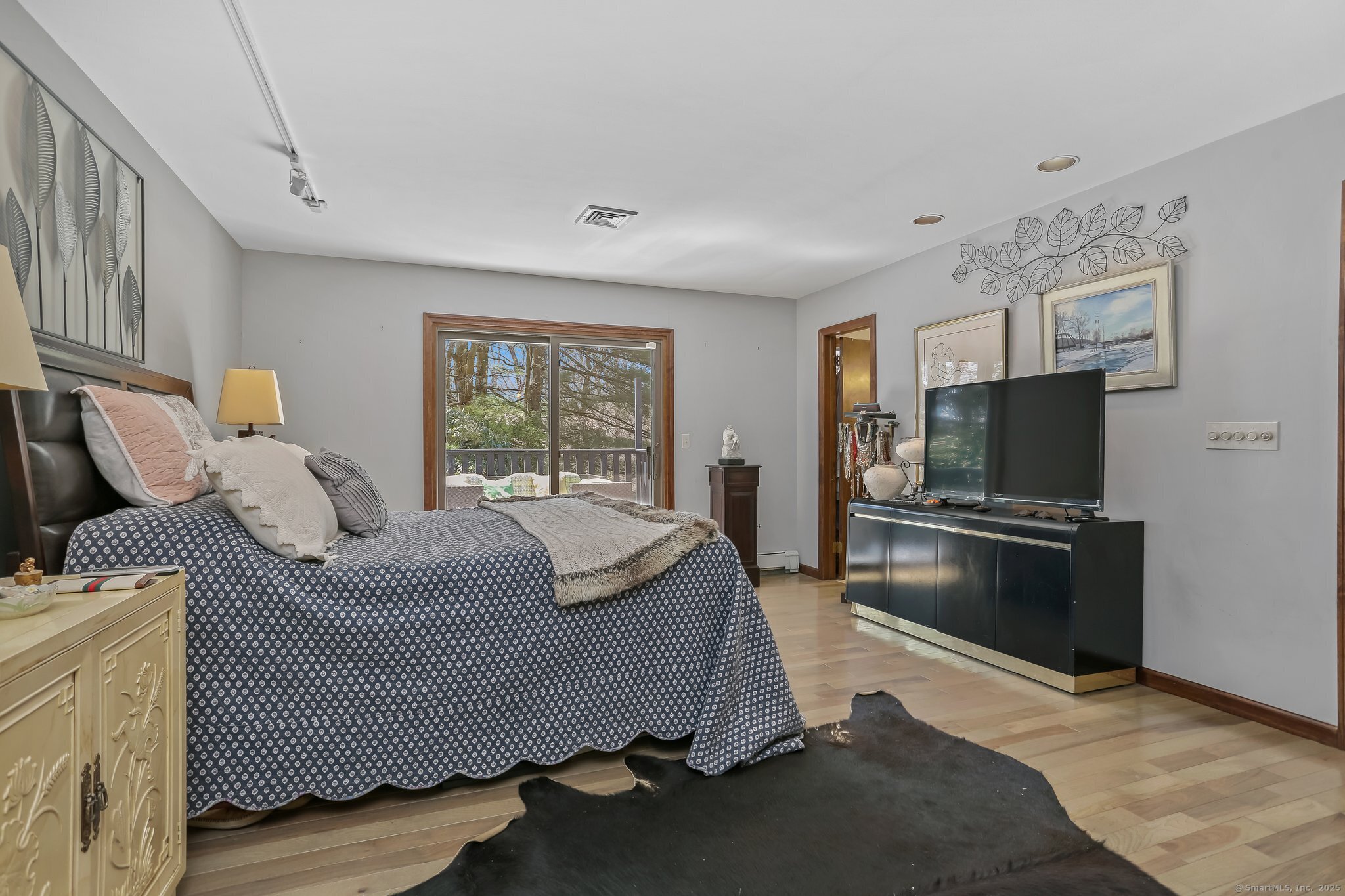 135 Wildwood, Stratford, Connecticut 06614