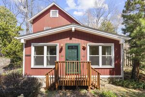 200 New Canaan Avenue