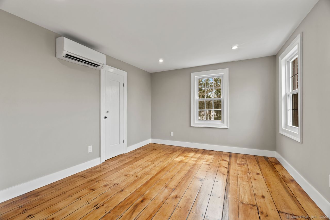 280 Mill, North Haven, Connecticut 06473