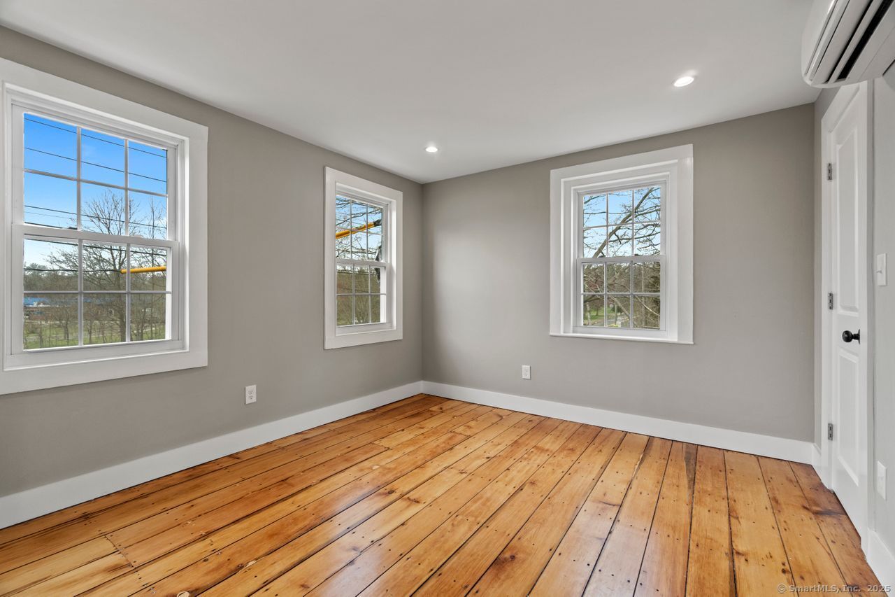 280 Mill, North Haven, Connecticut 06473