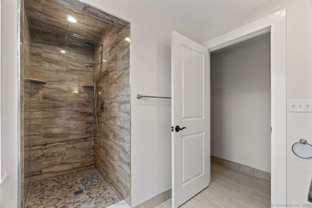 280 Mill, North Haven, Connecticut 06473