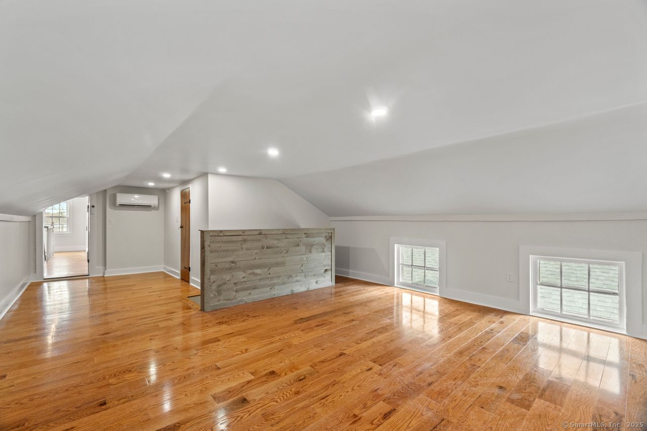 280 Mill, North Haven, Connecticut 06473