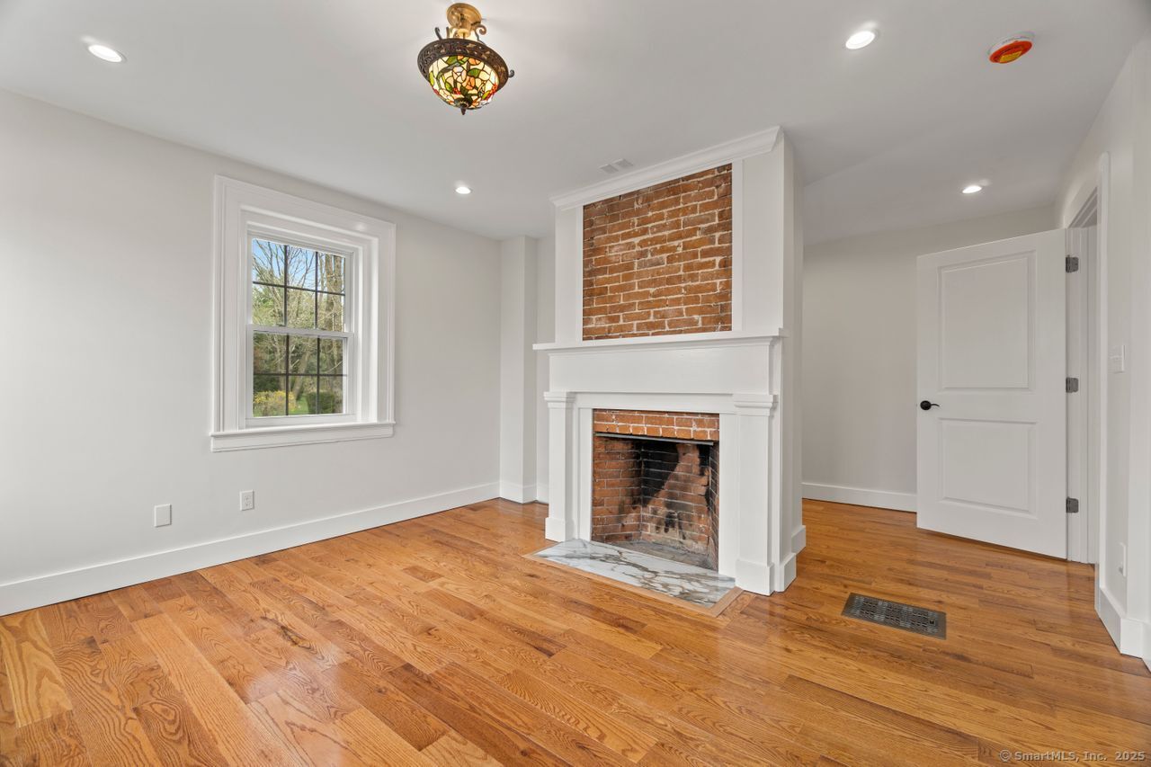 280 Mill, North Haven, Connecticut 06473