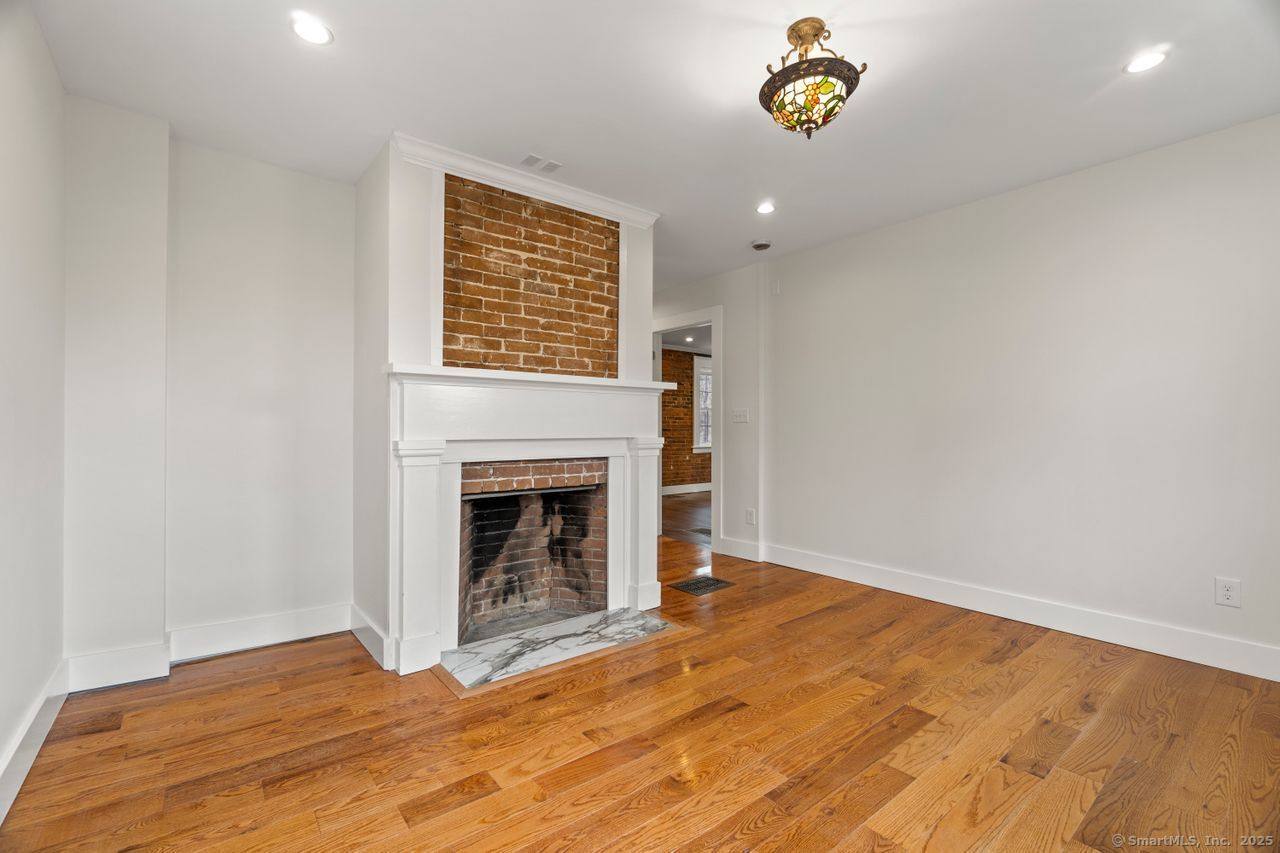 280 Mill, North Haven, Connecticut 06473