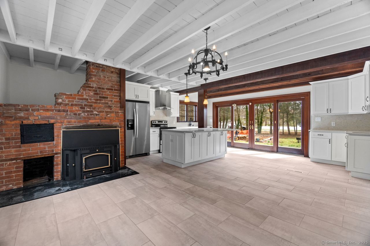 280 Mill, North Haven, Connecticut 06473