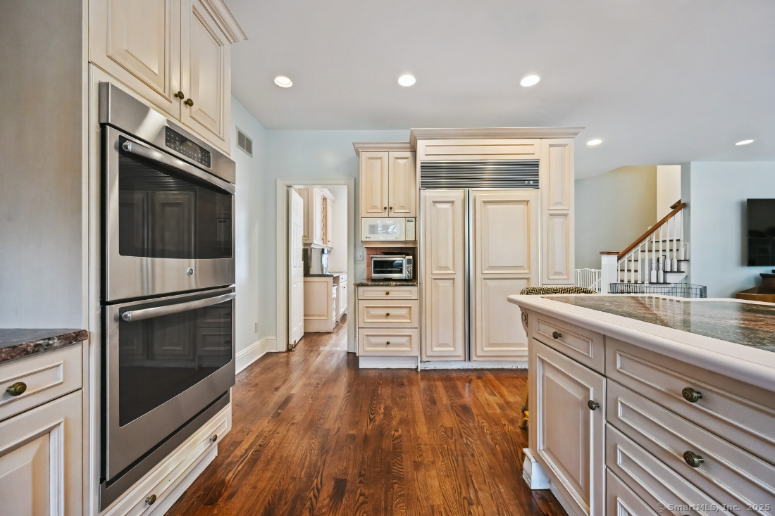 230 Winton, Fairfield, Connecticut 06824