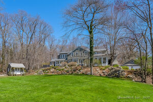 2 Dogwood Lane