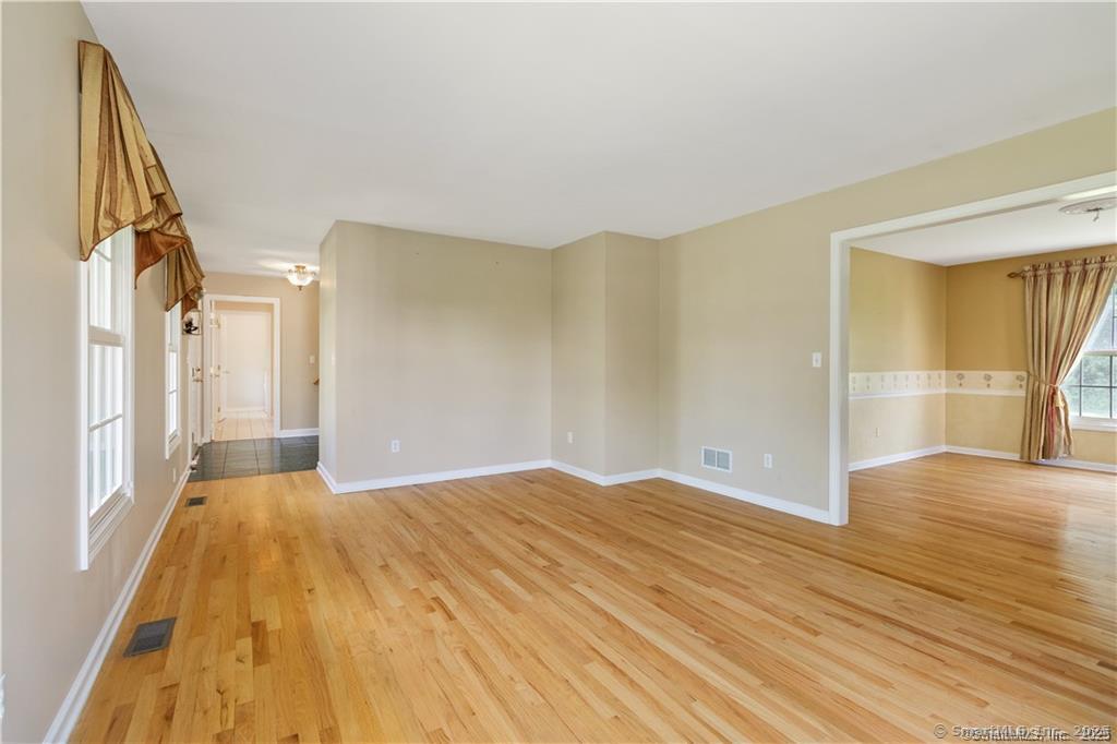 14 Mayflower, Shelton, Connecticut 06484