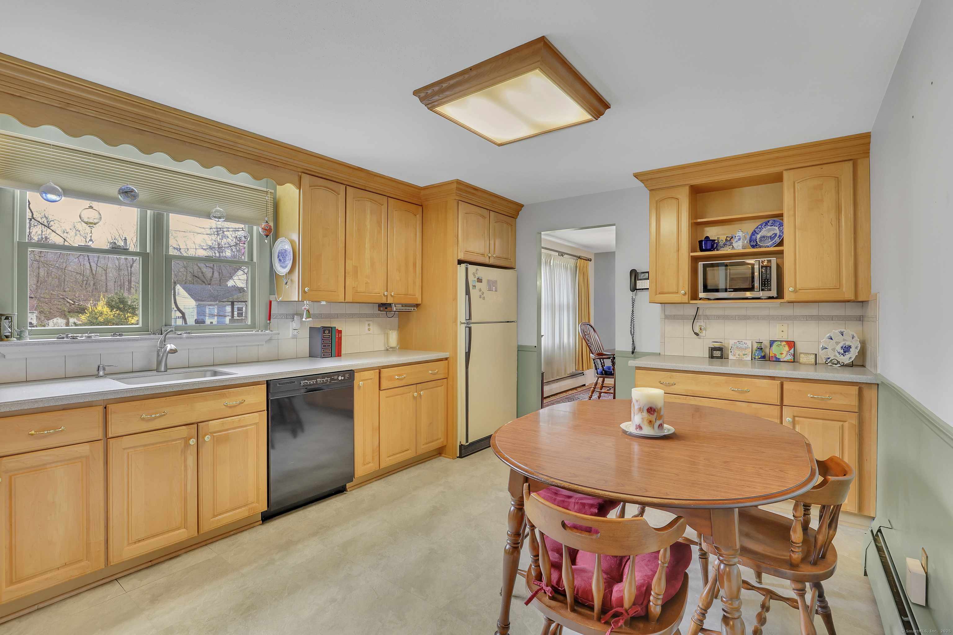 39 Daffodil, Meriden, Connecticut 06450