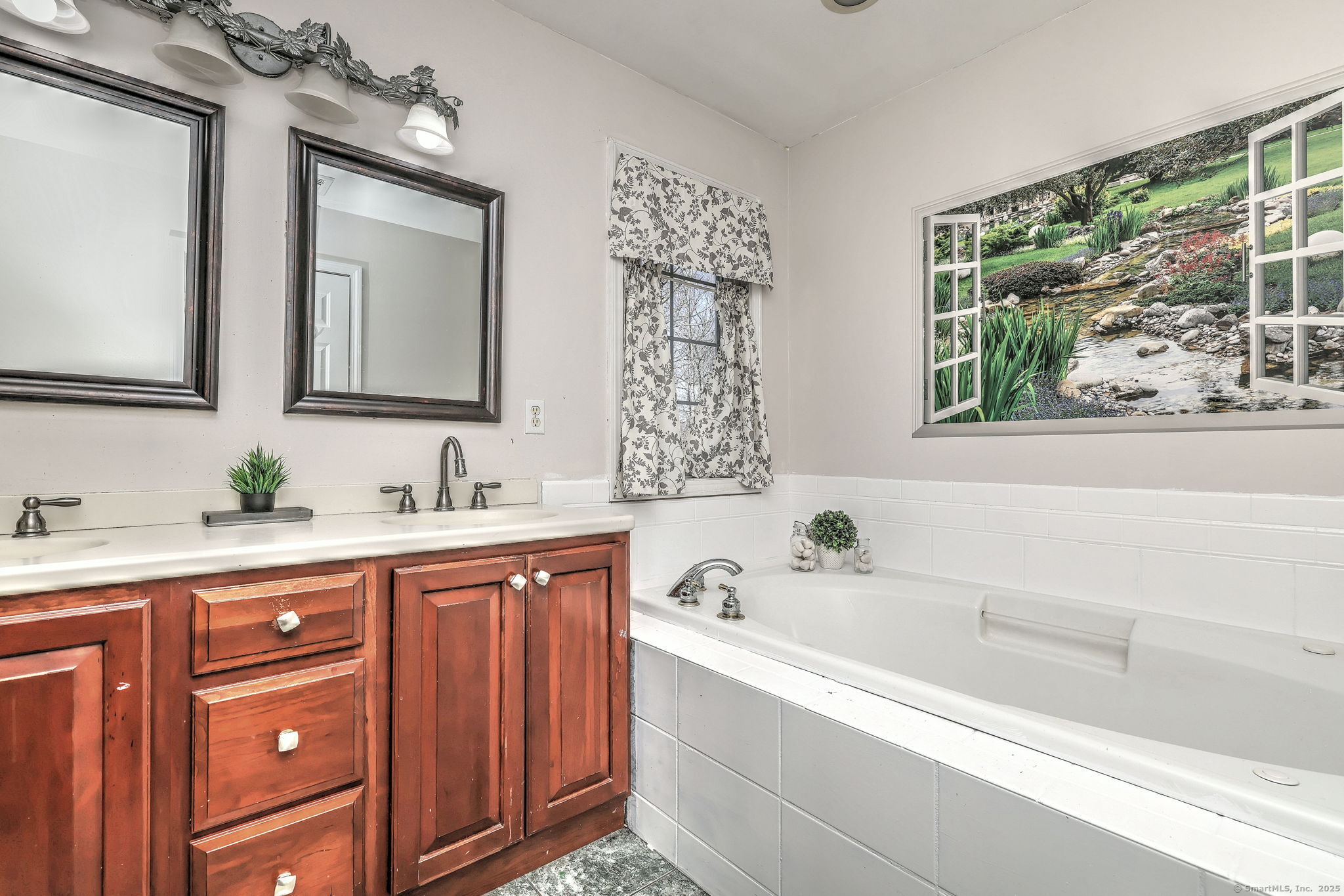 340 Webb, Monroe, Connecticut 06468
