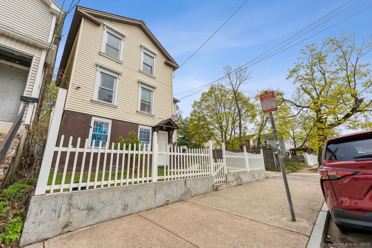 23 Market, New Haven, Connecticut 06513