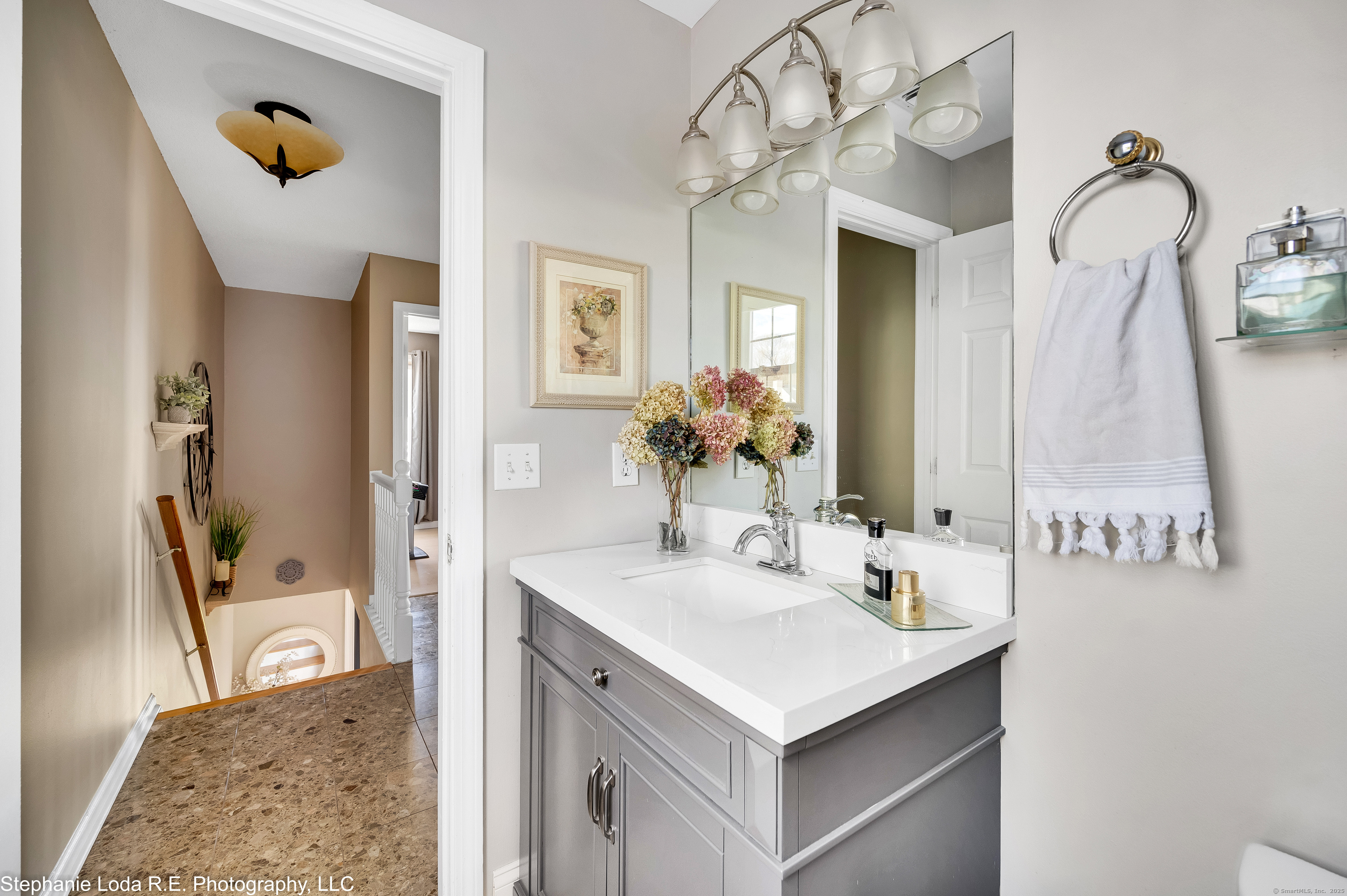 38 Benjamin, East Haven, Connecticut 06513