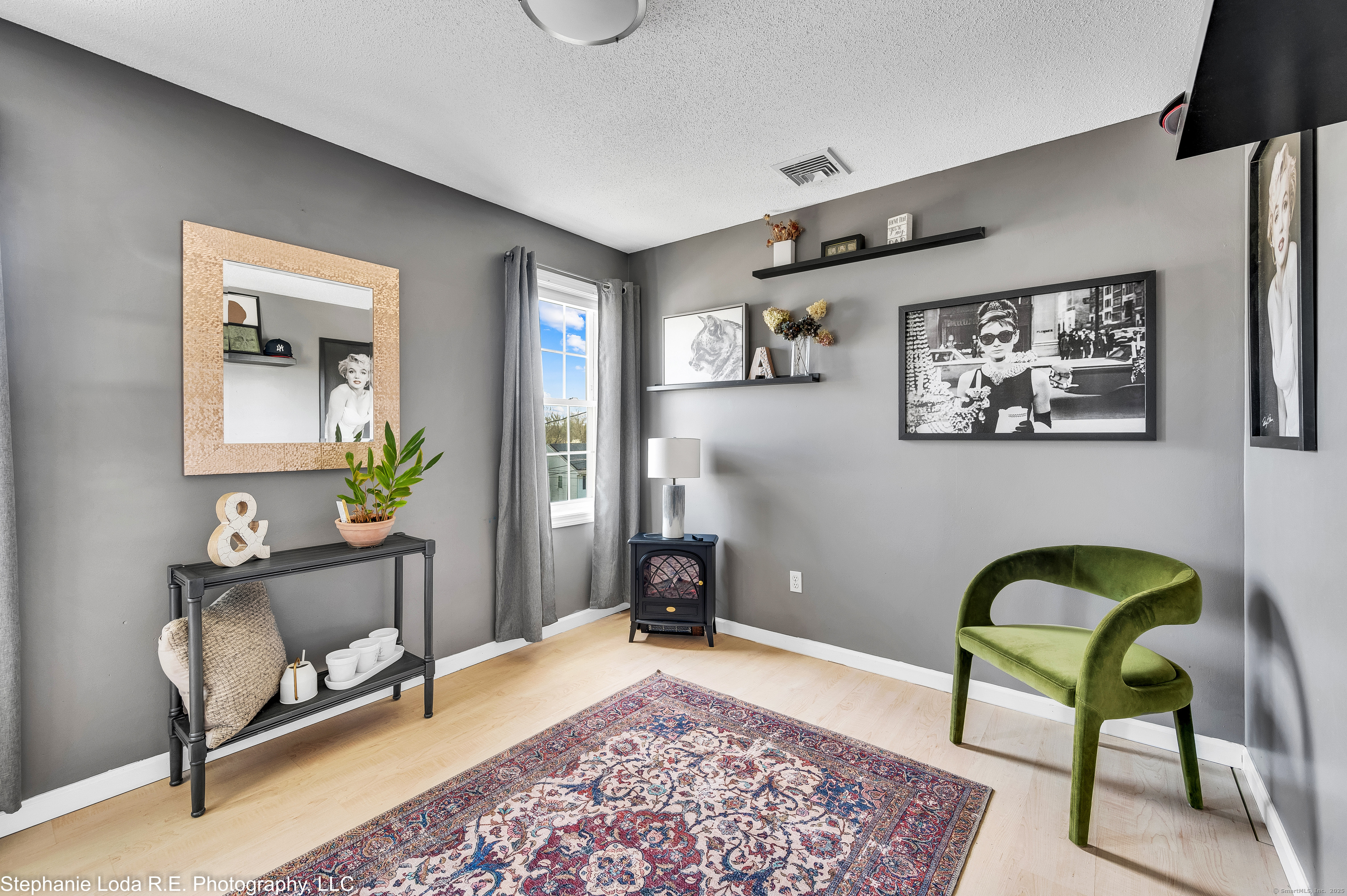 38 Benjamin, East Haven, Connecticut 06513