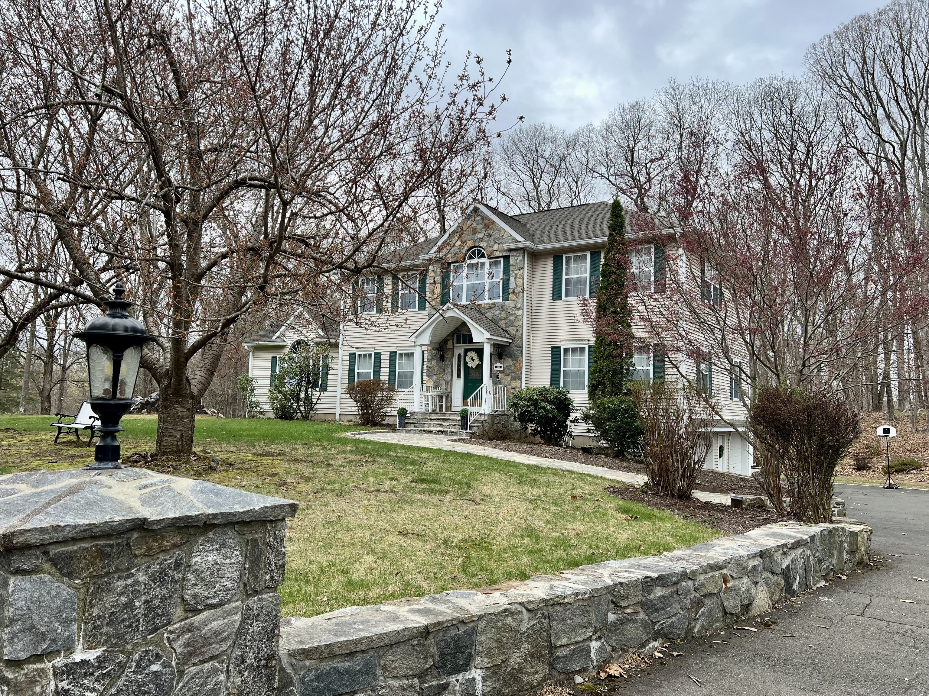 340 Webb Circle Monroe CT