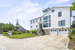 Homes for sale in Westport, CT | 24 Spriteview Ave, Westport, CT 06880 | MLS# 24077981