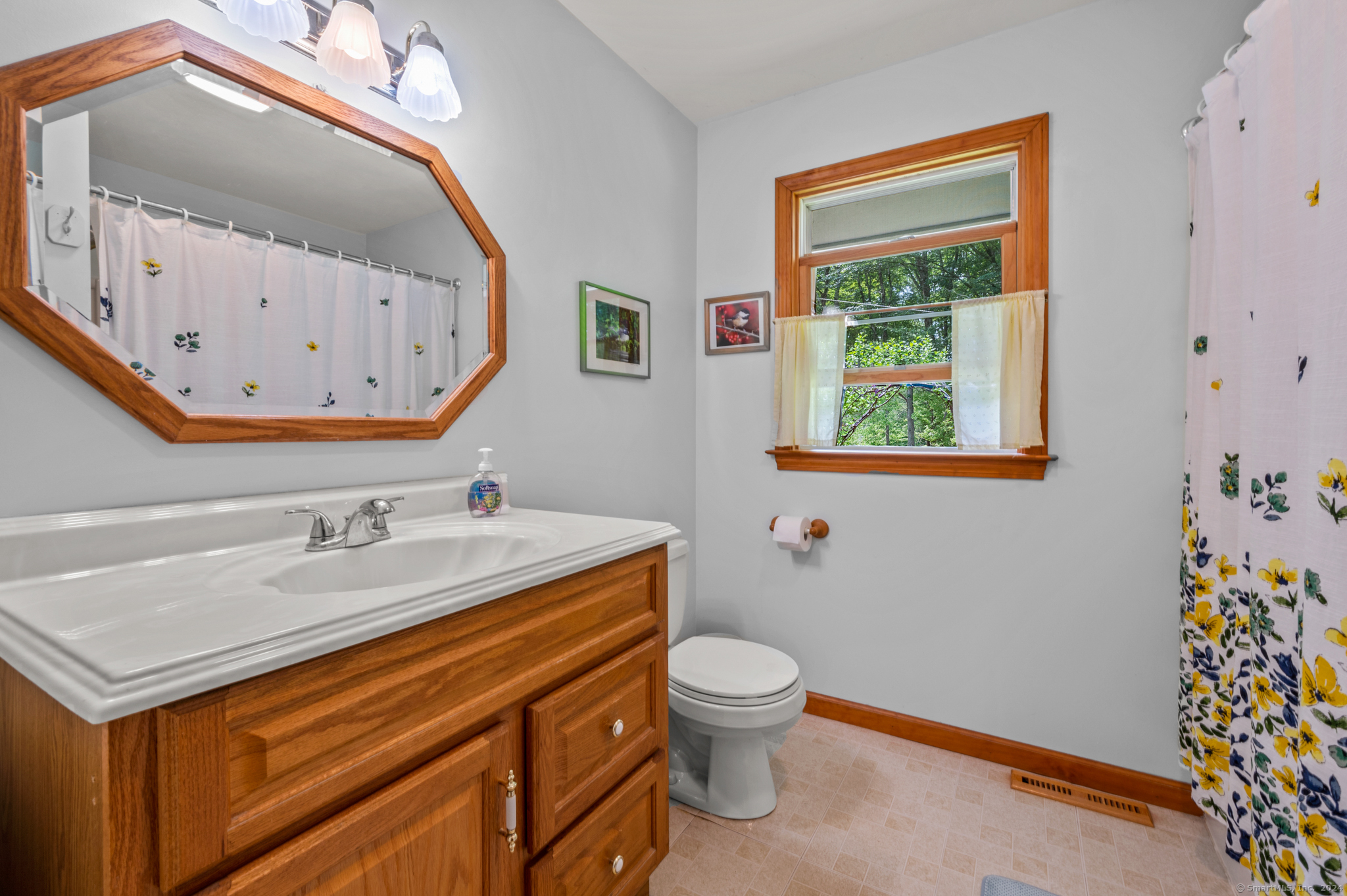 44 Gros, Bethlehem, Connecticut 06751