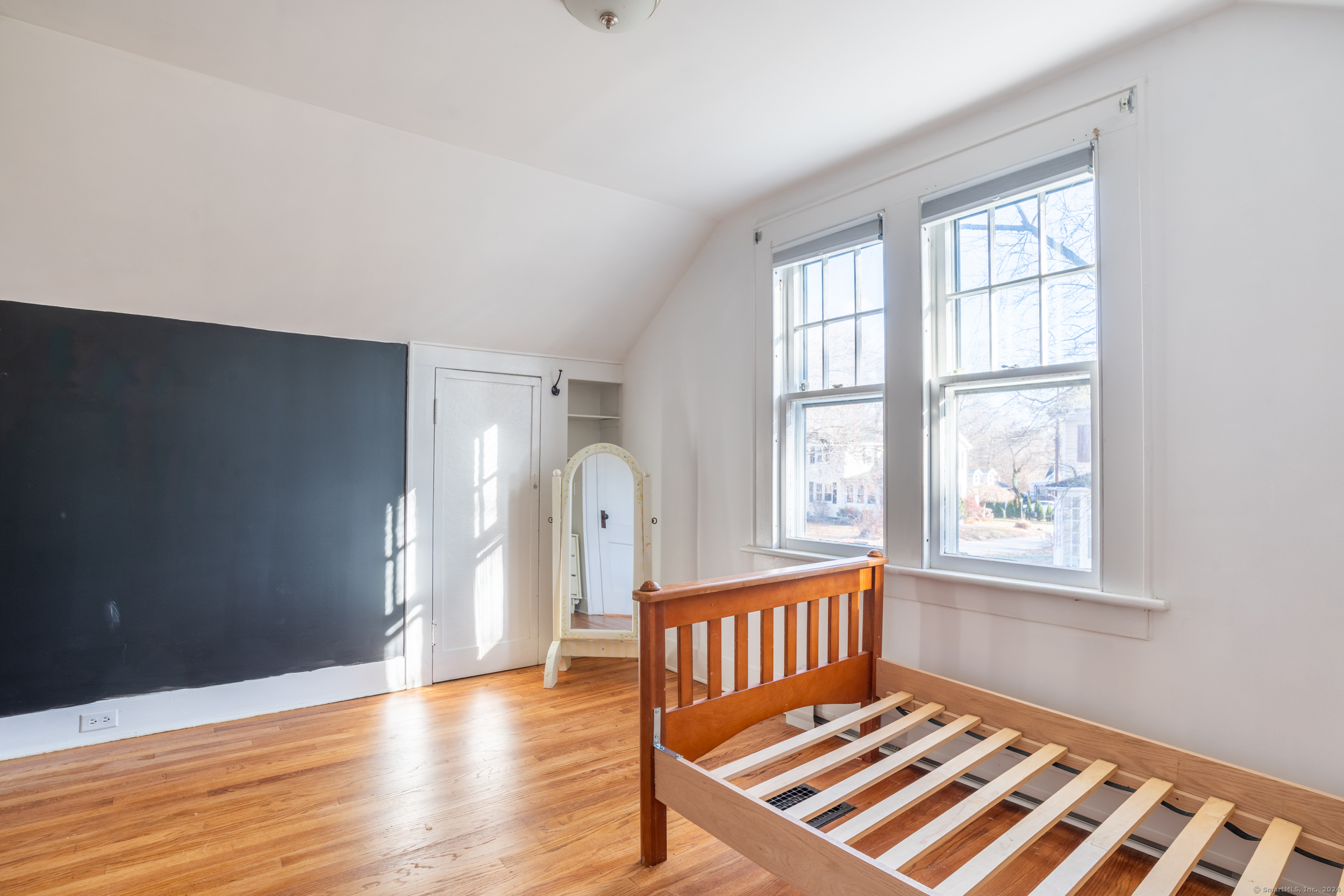 48 Jerusalem, Trumbull, Connecticut 06611
