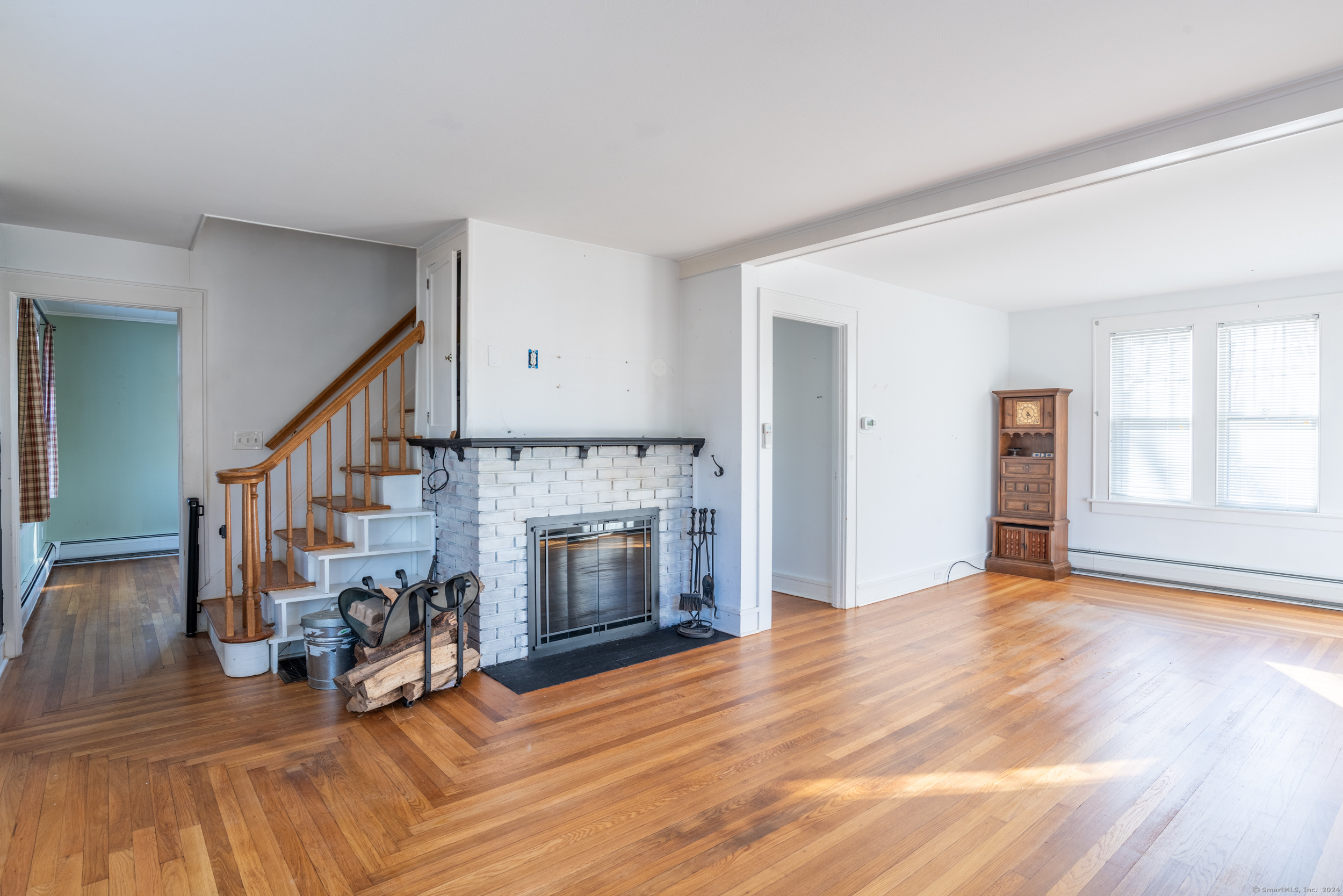 48 Jerusalem, Trumbull, Connecticut 06611
