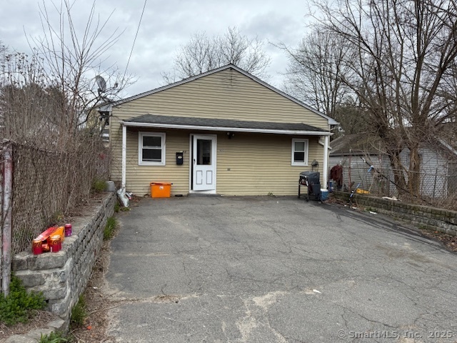 Homes for sale in Waterbury, CT | 100 Toros Ave, Waterbury, CT 06704 | MLS# 24090483