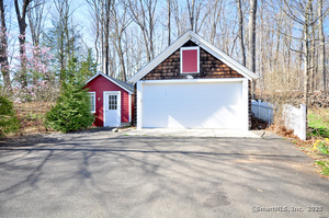 Homes for sale in Bridgewater, CT | 72 Clapboard Rd, Bridgewater, CT 06752 | MLS# 24090304