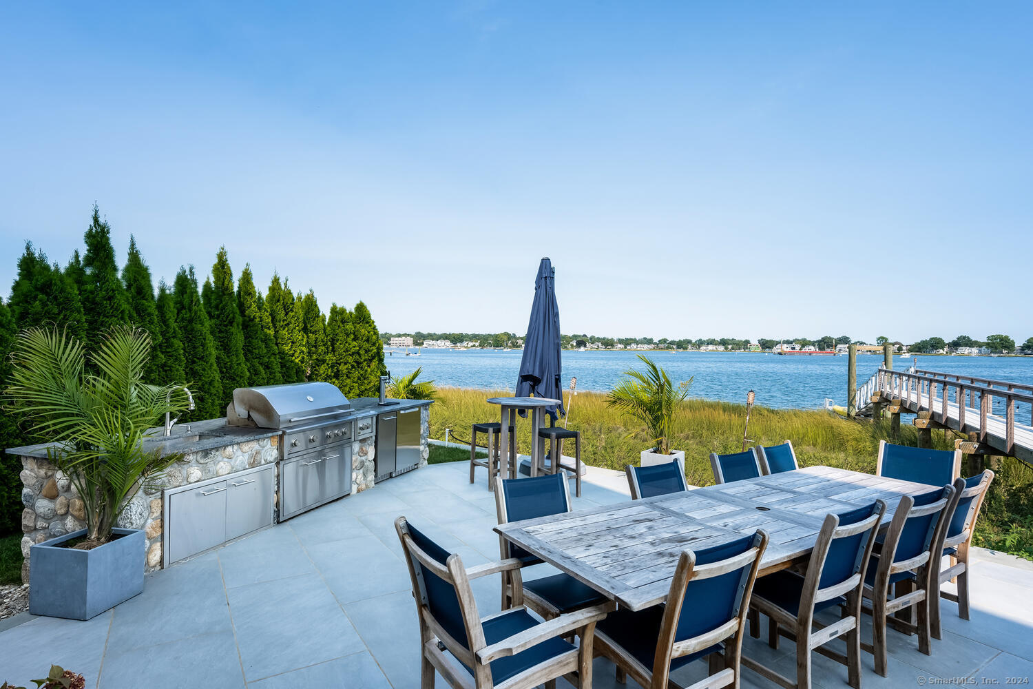 72 Shorefront, Norwalk, Connecticut 06854