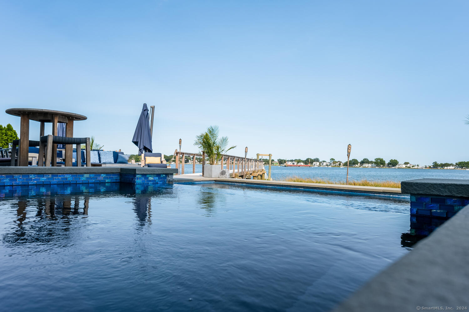 72 Shorefront, Norwalk, Connecticut 06854