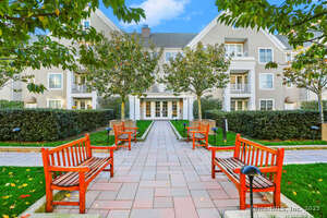 77 Havemeyer Lane, Unit 416