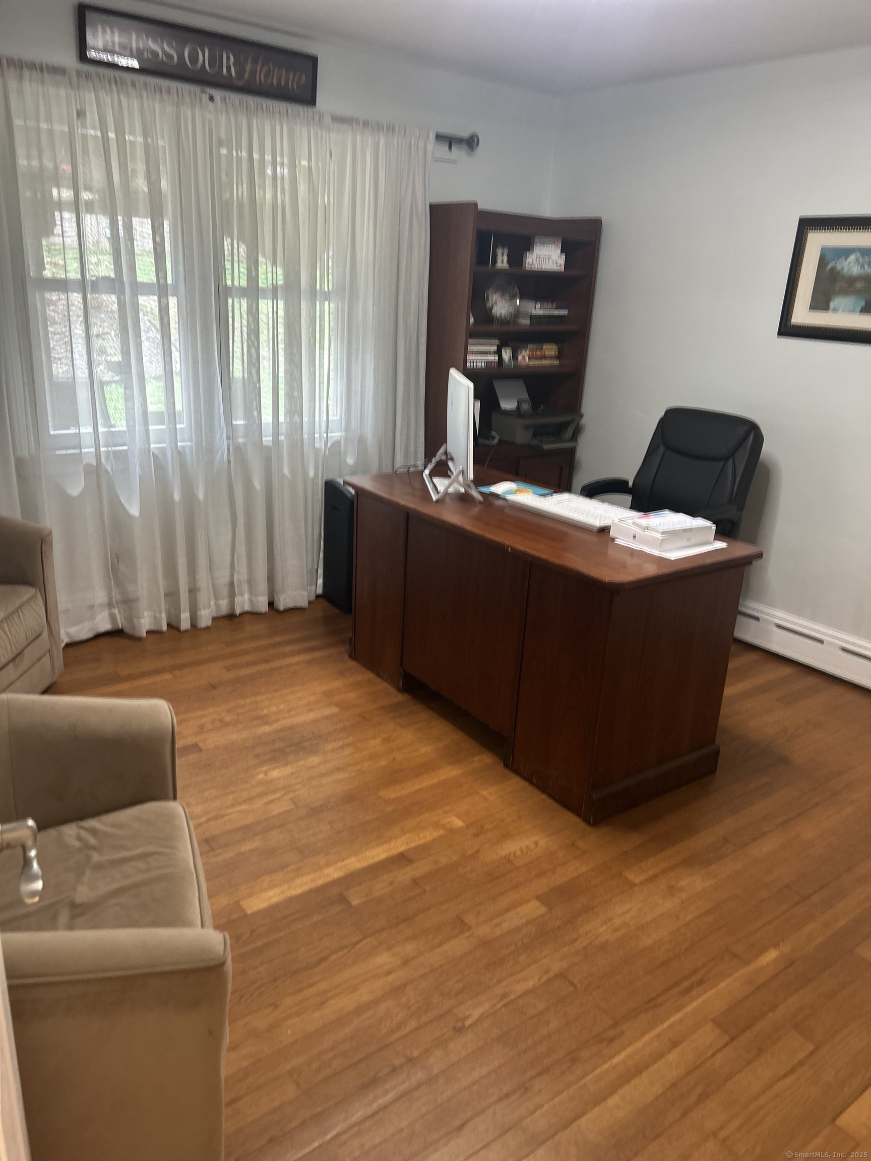 70 Oakridge, Waterbury, Connecticut 06706
