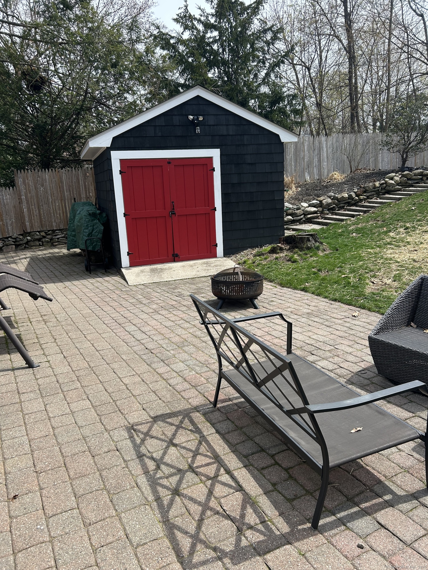 70 Oakridge, Waterbury, Connecticut 06706