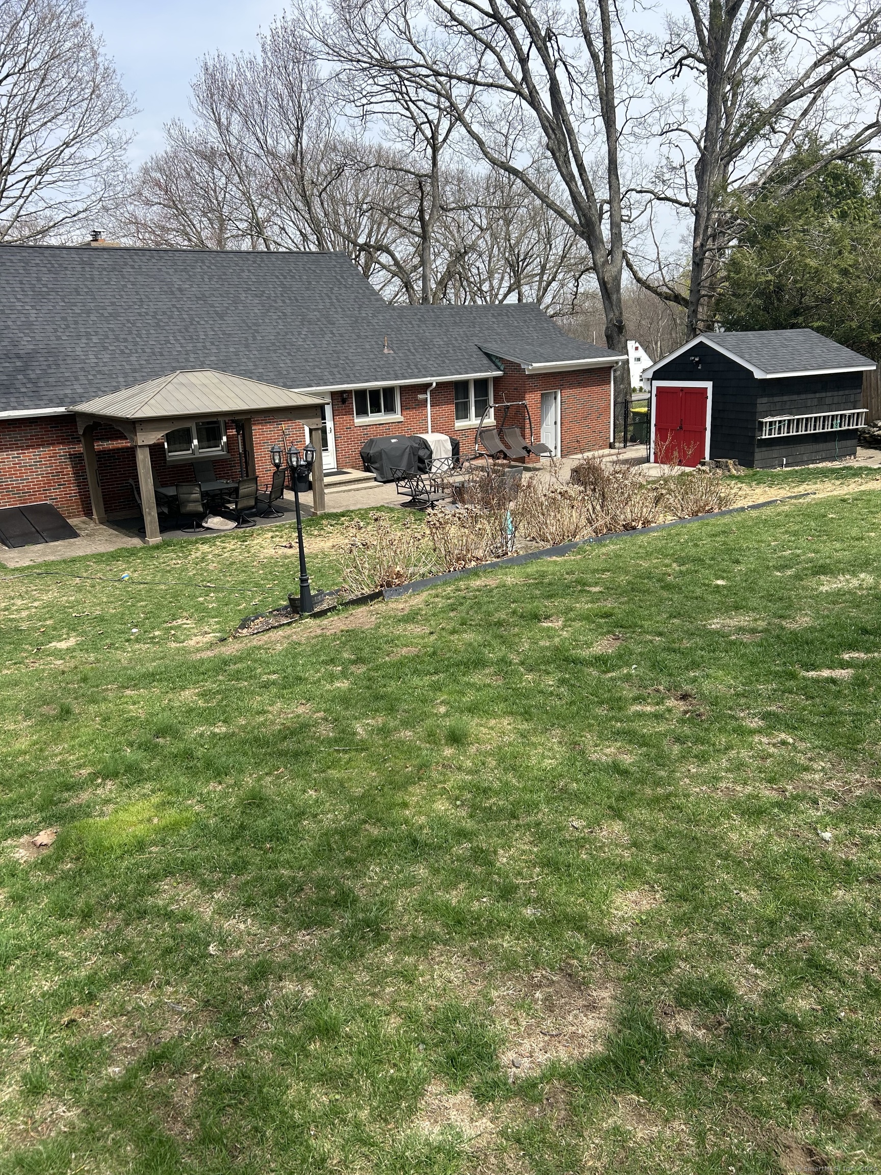 70 Oakridge, Waterbury, Connecticut 06706
