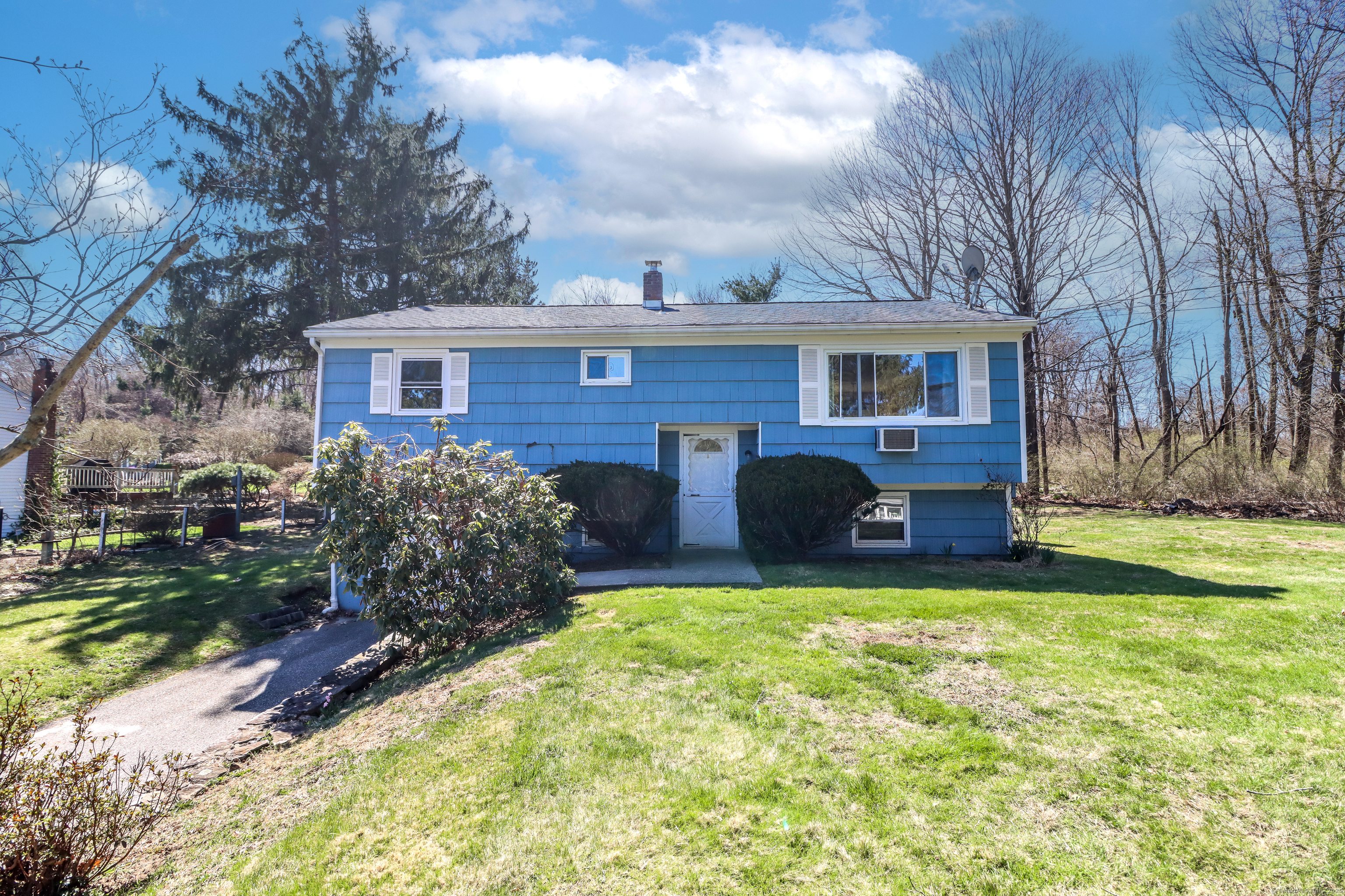20 Polaris, New Milford, Connecticut 06776