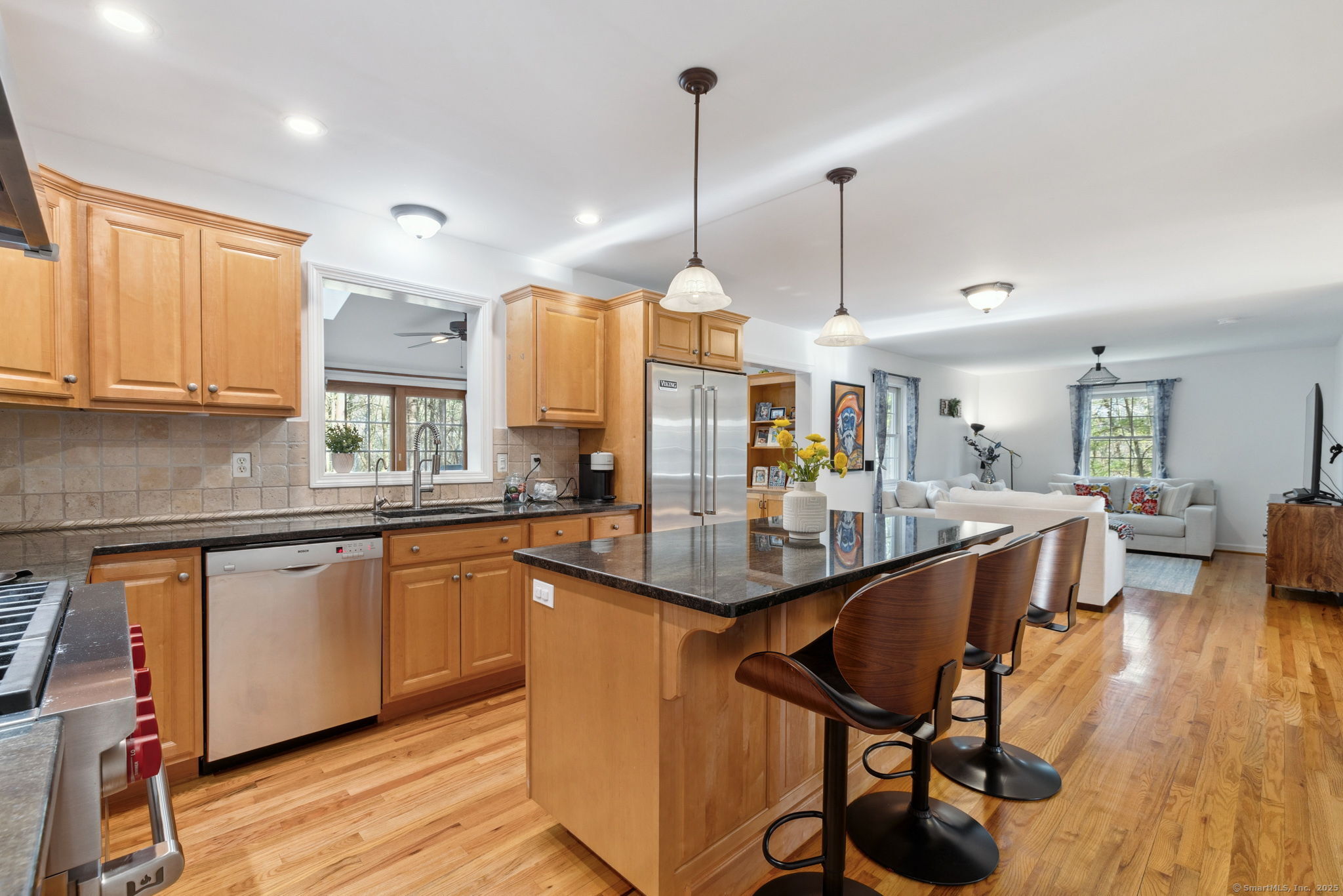 76 Horse Pond, Madison, Connecticut 06443