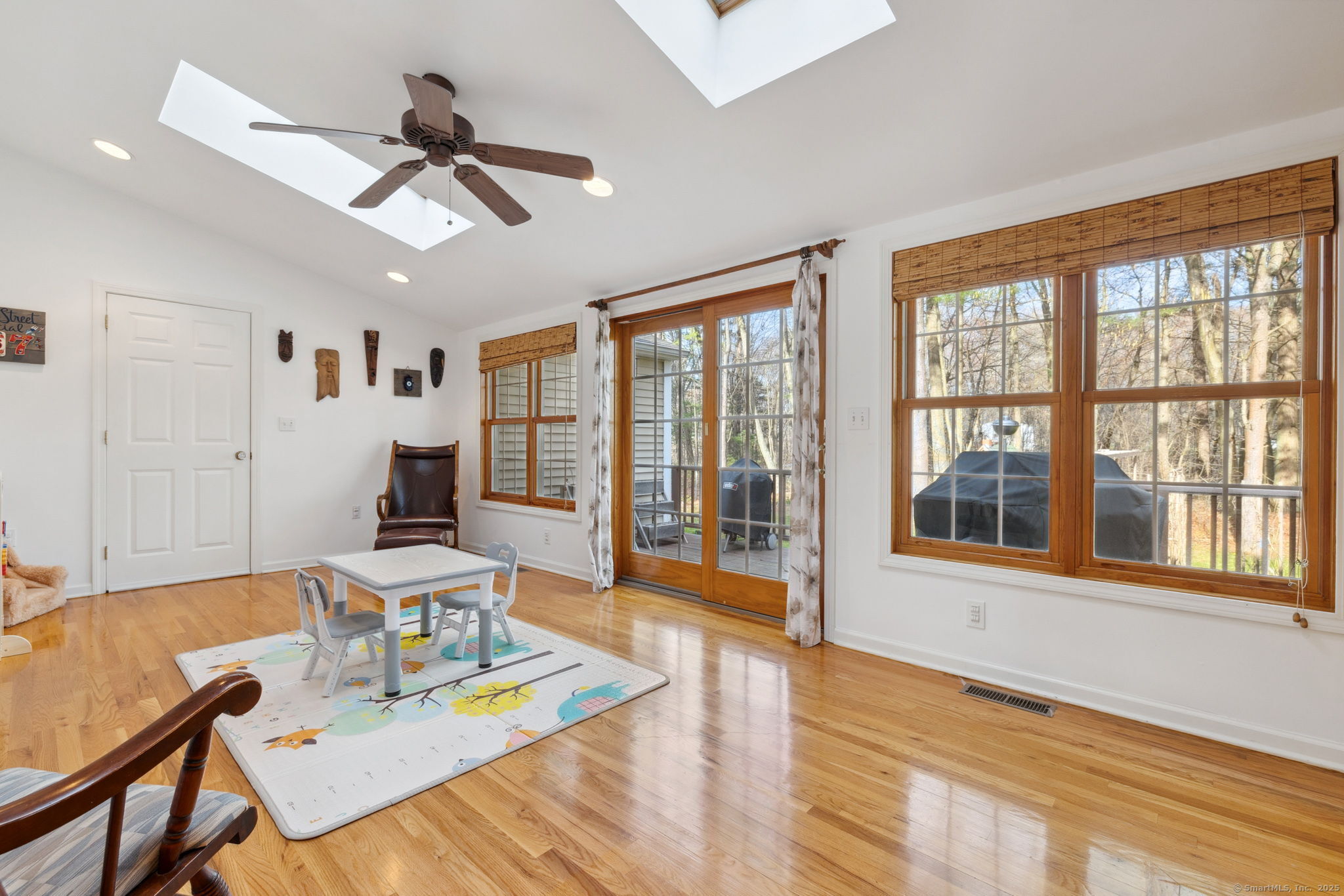 76 Horse Pond, Madison, Connecticut 06443