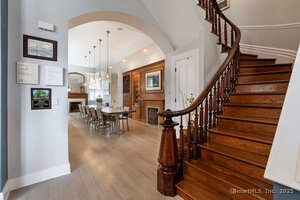 Homes for sale in Hartford, CT | 93 Elm St, Hartford, CT 06106 | MLS# 24081178