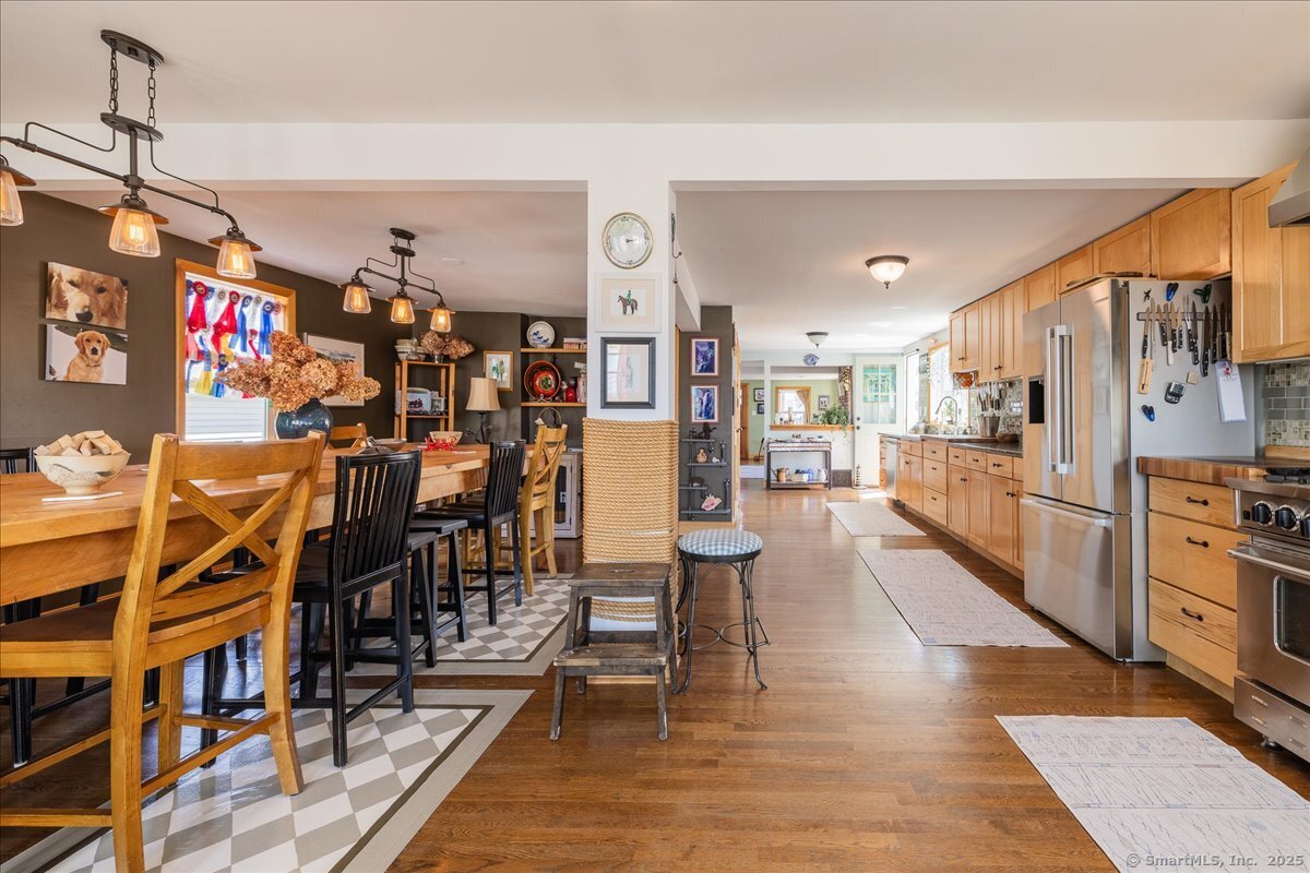 38 Elaine, Milford, Connecticut 06460