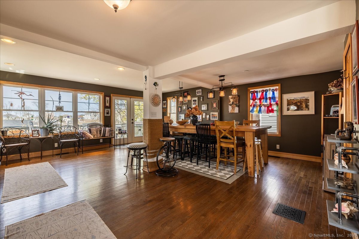 38 Elaine, Milford, Connecticut 06460