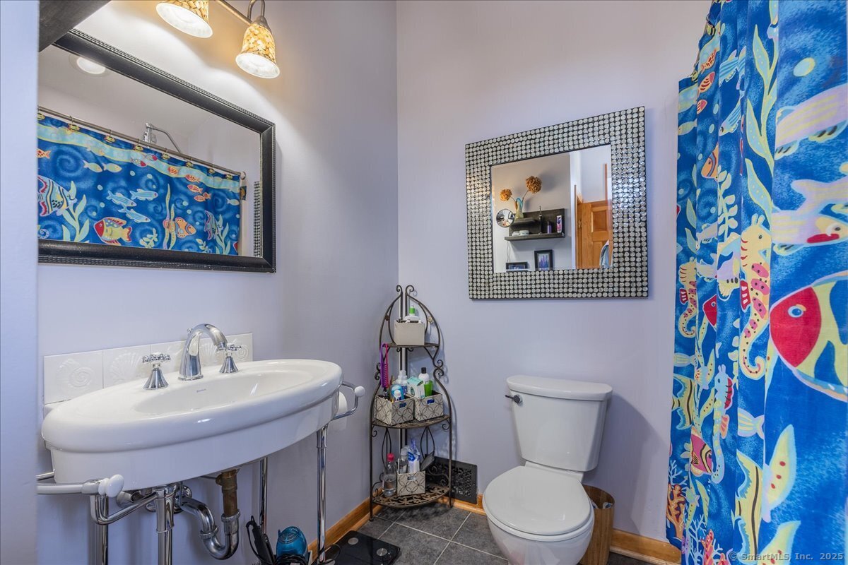 38 Elaine, Milford, Connecticut 06460