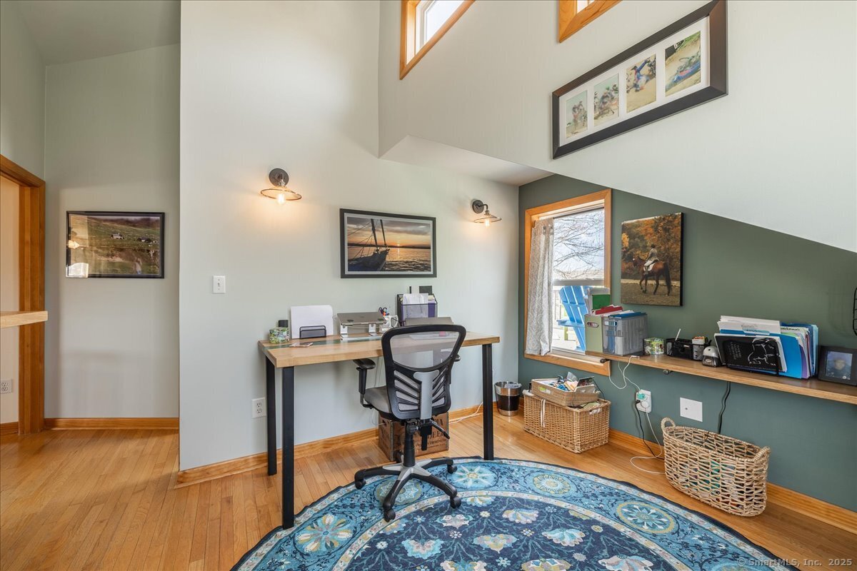 38 Elaine, Milford, Connecticut 06460