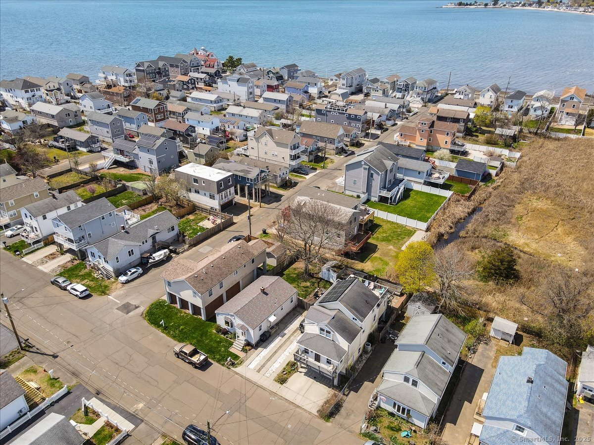 38 Elaine, Milford, Connecticut 06460