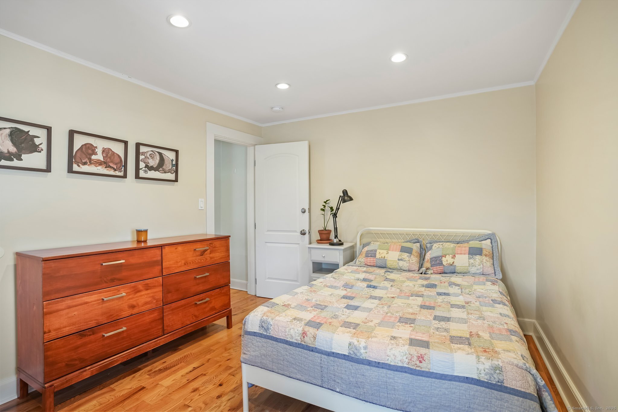 373 Iranistan, Bridgeport, Connecticut 06604
