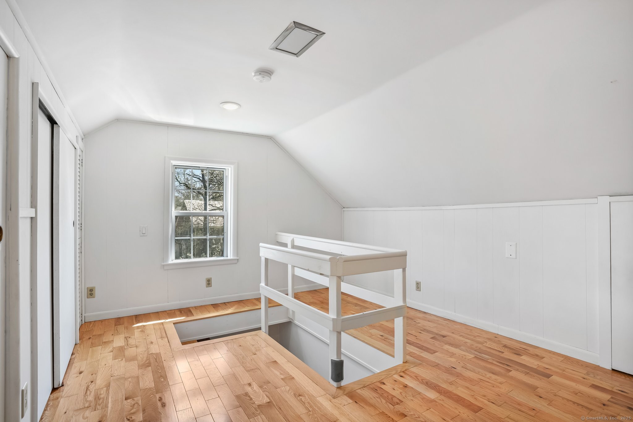 373 Iranistan, Bridgeport, Connecticut 06604