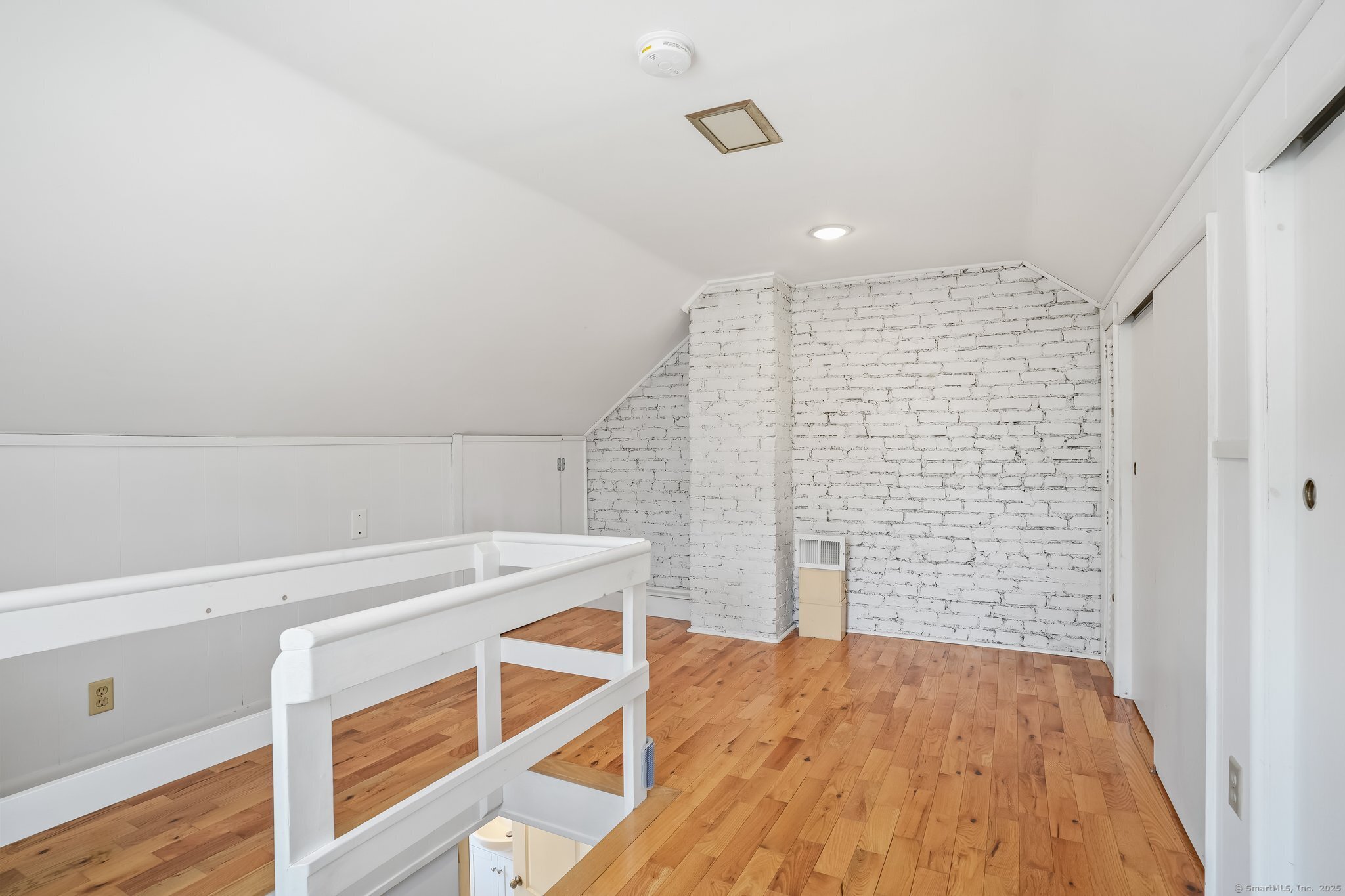 373 Iranistan, Bridgeport, Connecticut 06604