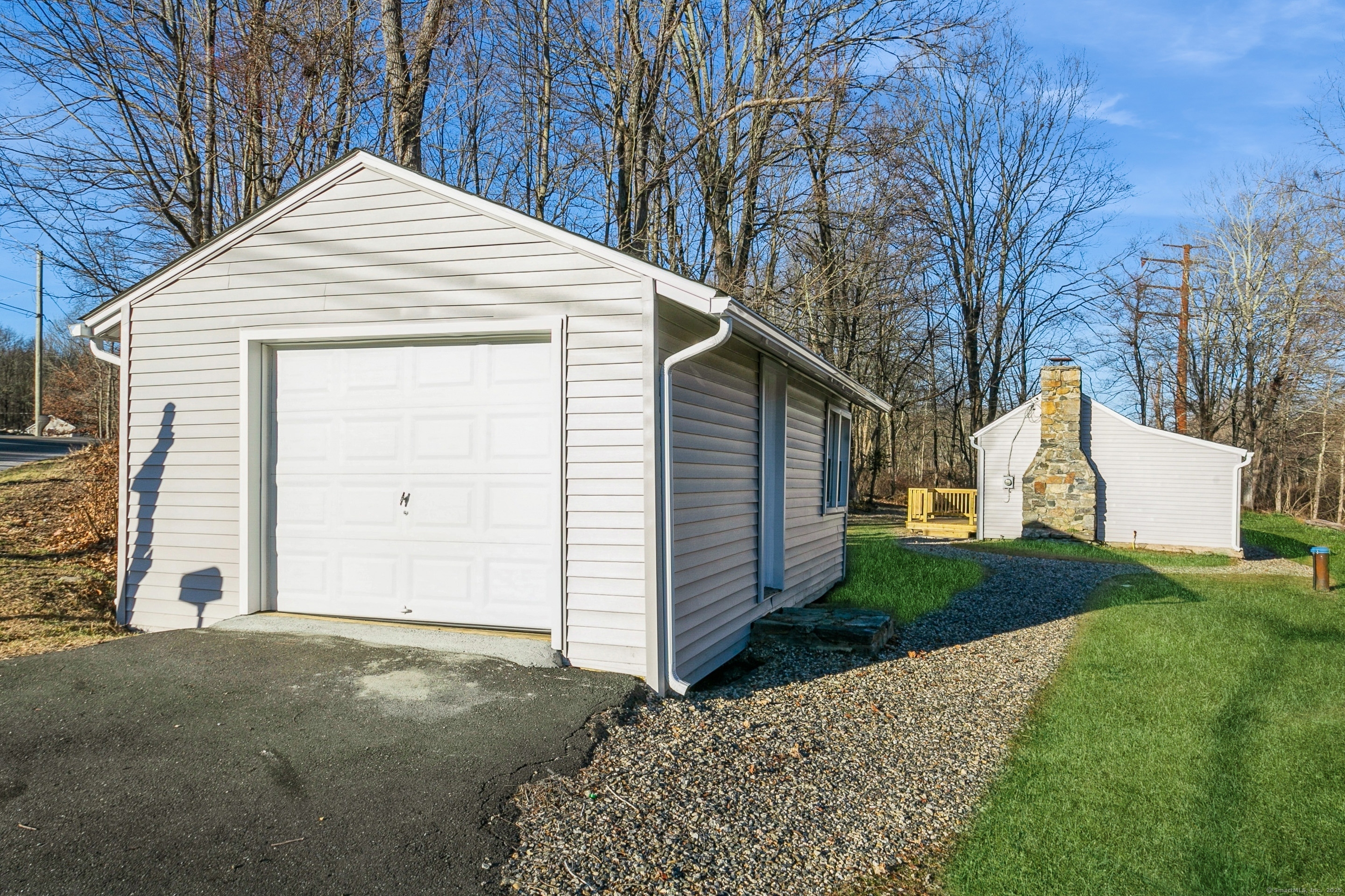 16 Old Hawleyville, Newtown, Connecticut 06470