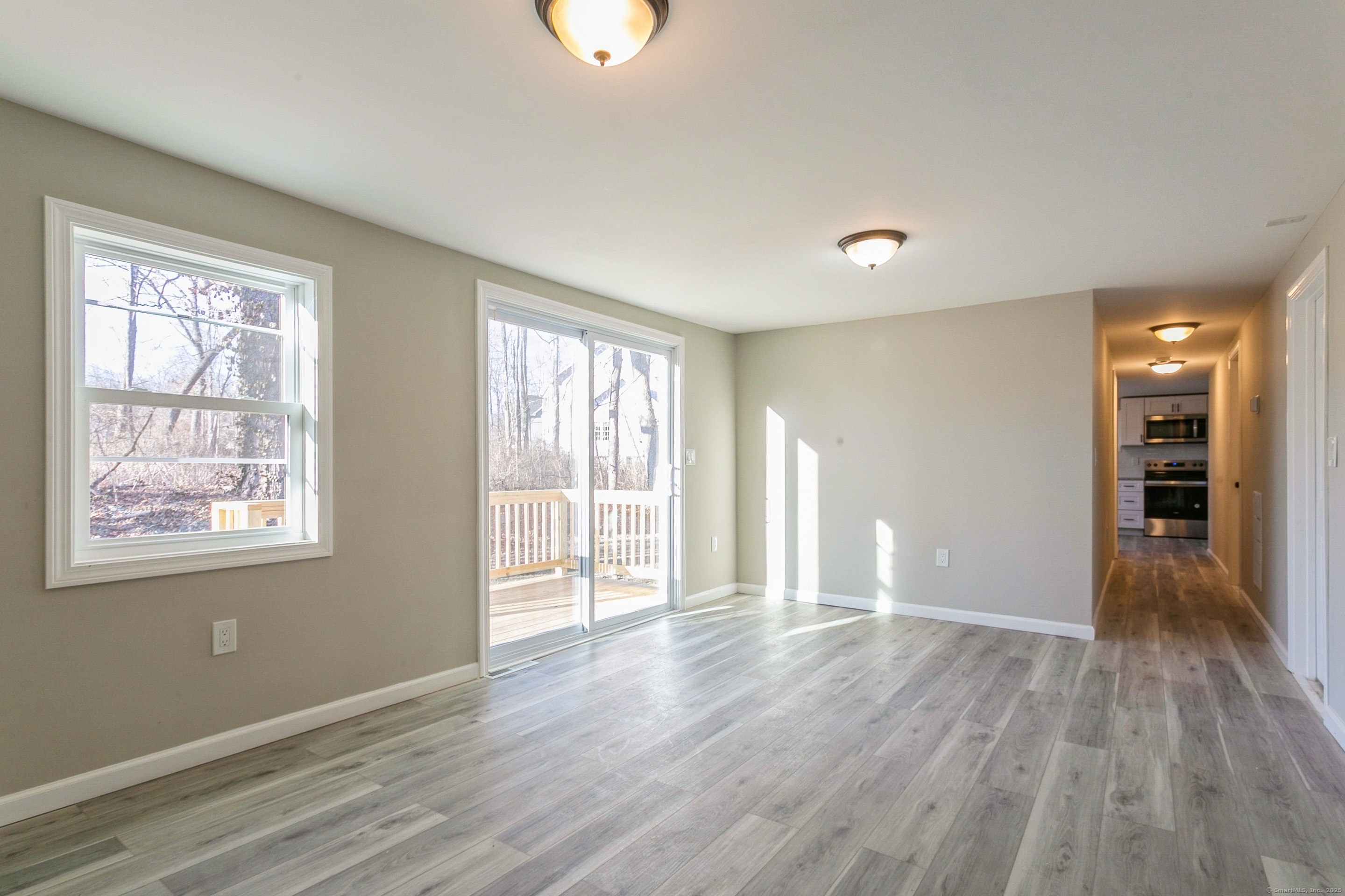 16 Old Hawleyville, Newtown, Connecticut 06470