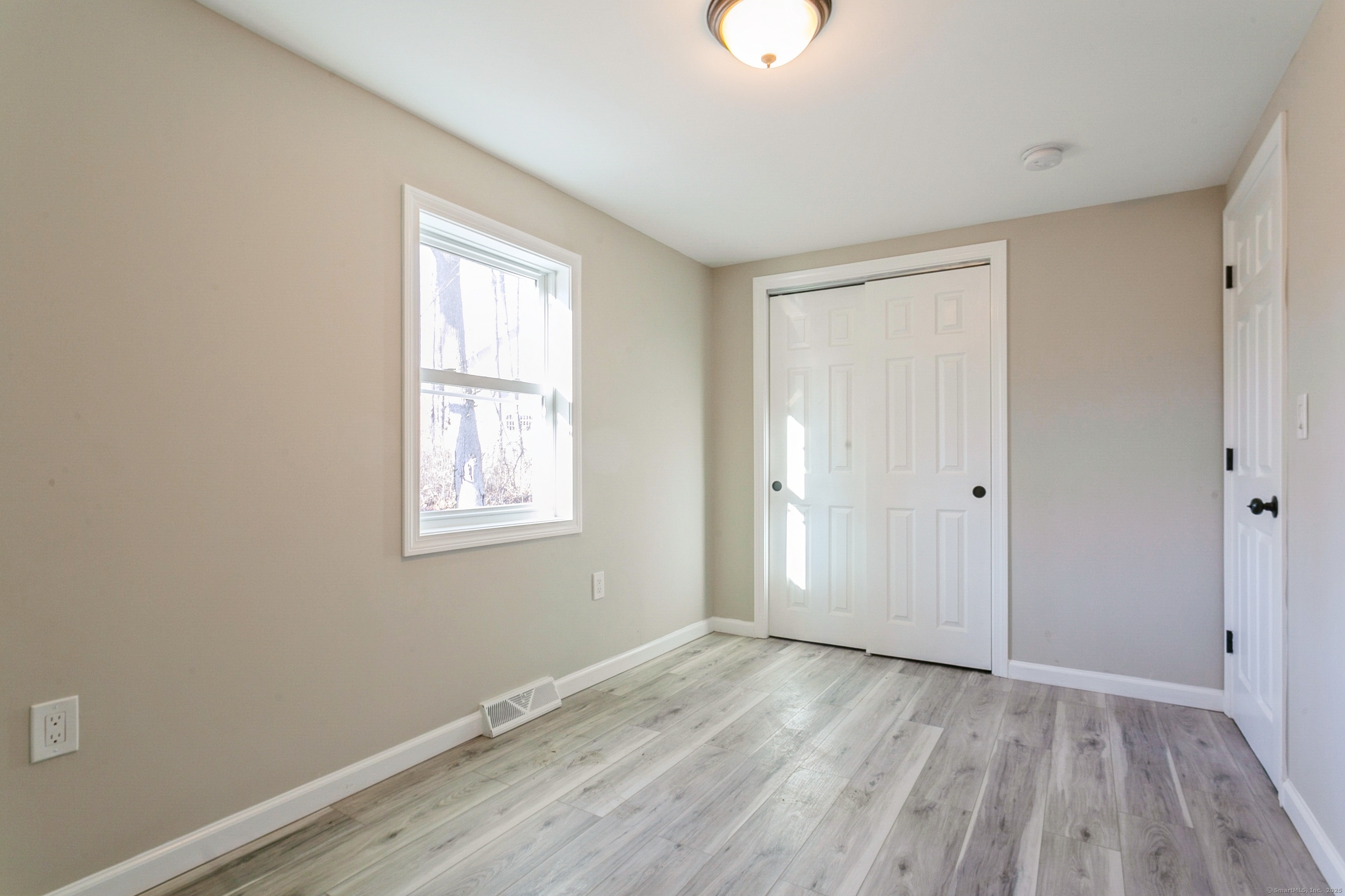 16 Old Hawleyville, Newtown, Connecticut 06470