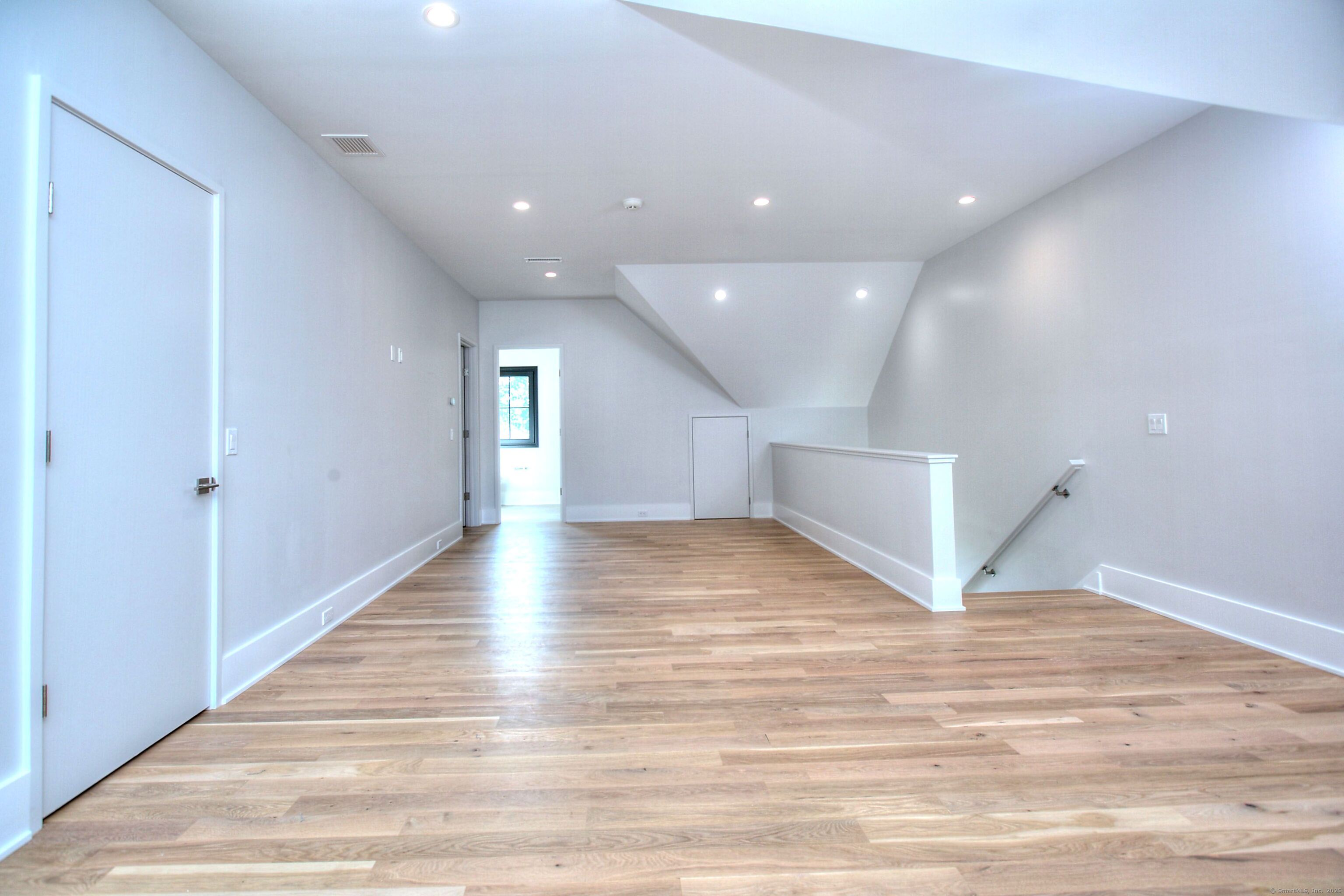 158 Compo, Westport, Connecticut 06880
