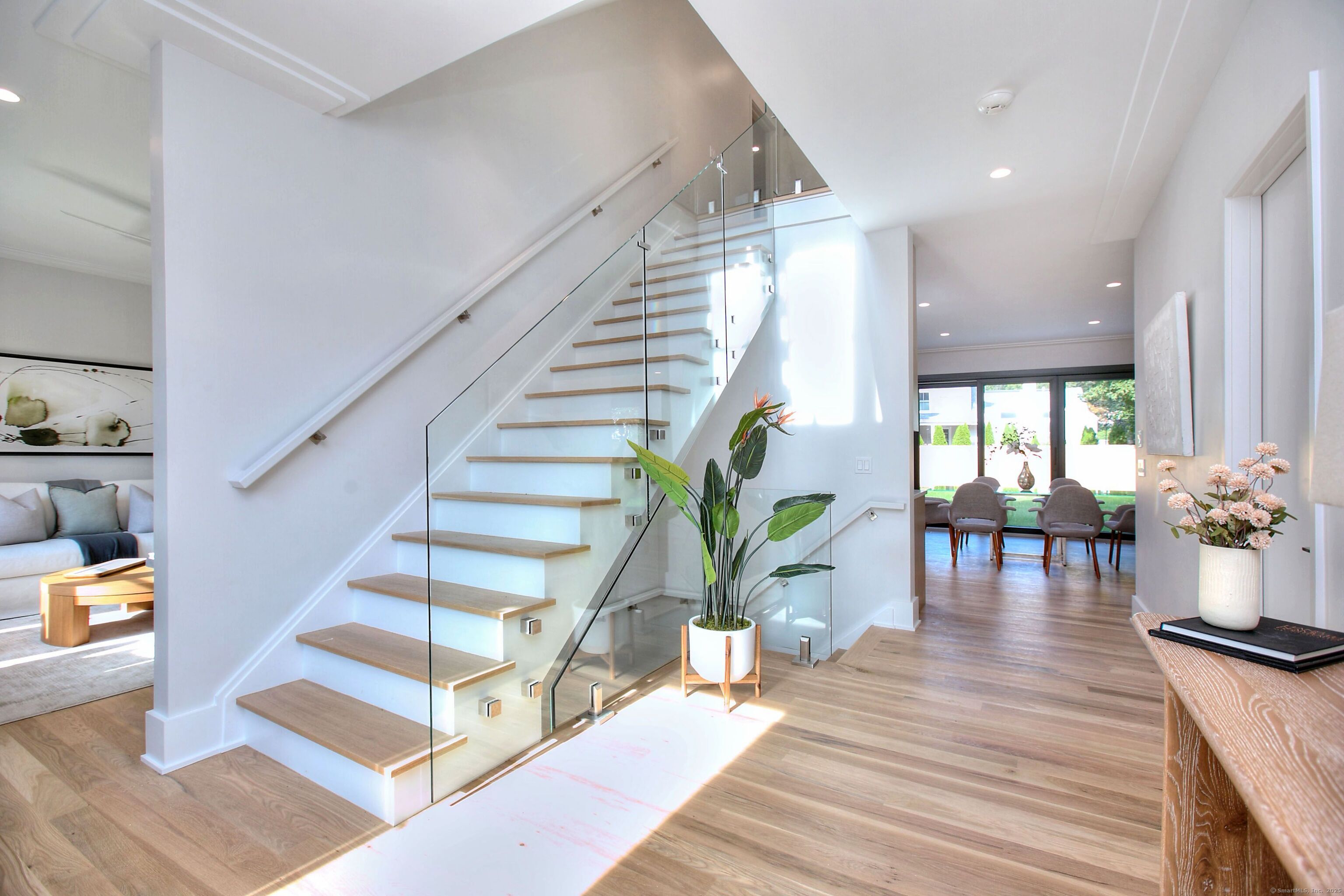 158 Compo, Westport, Connecticut 06880